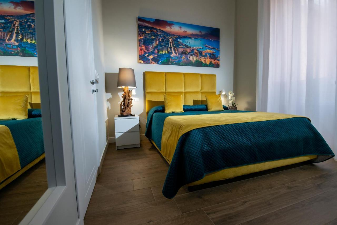 Bed and Breakfast Vivi A Napoli Exterior foto